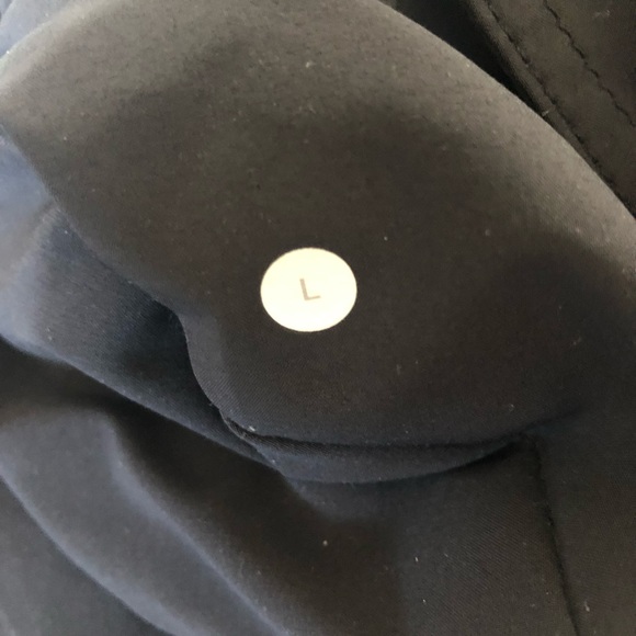 Lululemon Linerless Short - Picture 7 of 7